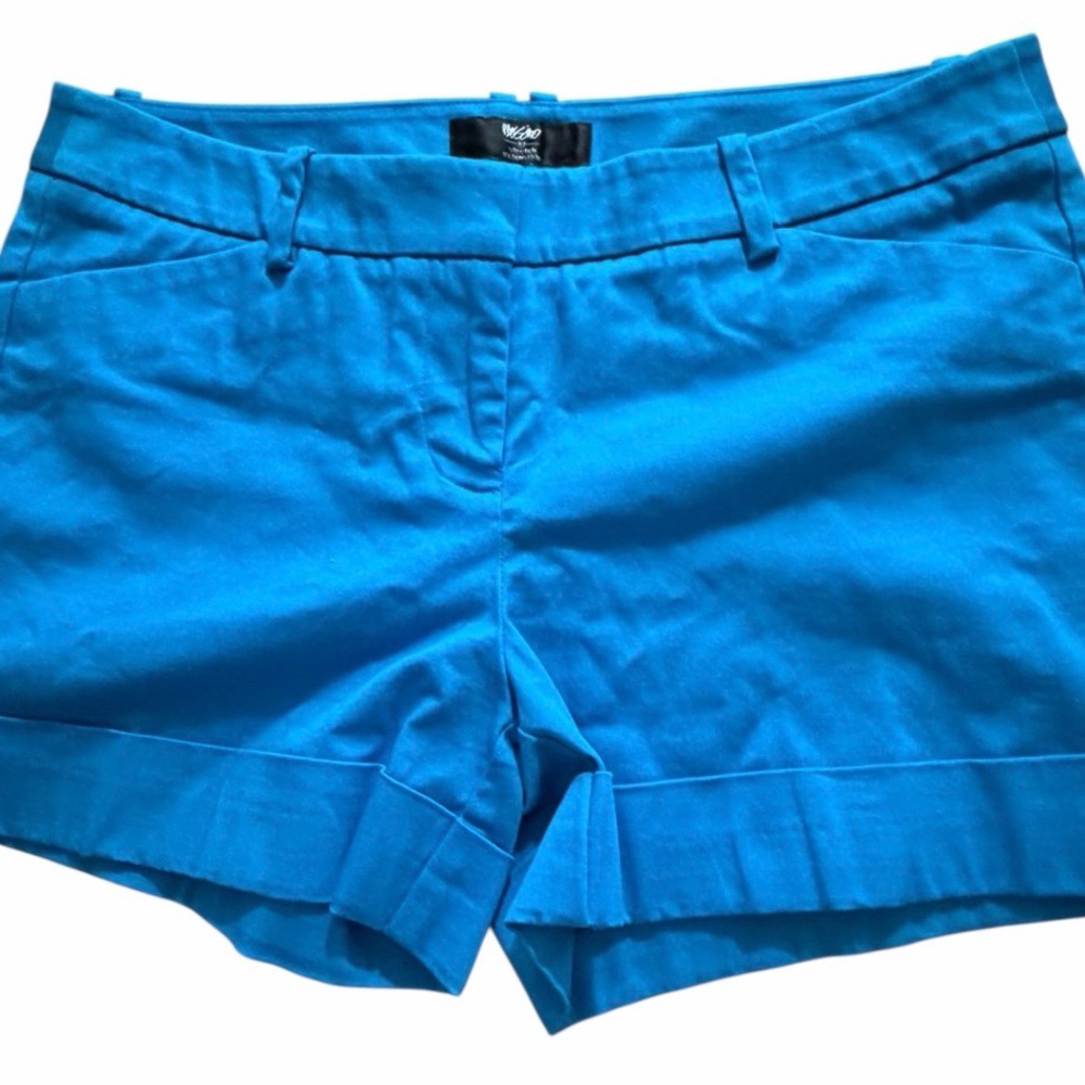 Mossimo Vibrant Blue Women's Bermuda Shorts  size 6  3” inseam